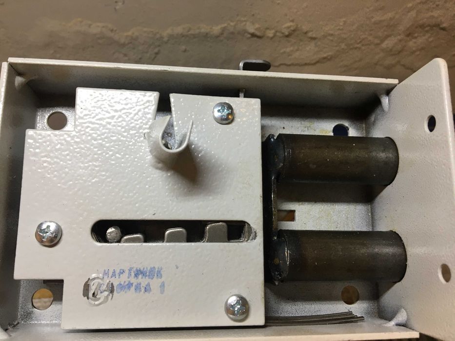 Накладний замок Жовтоводський посилено 3 кл.