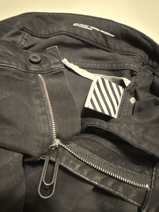 Jeans Off-White novas