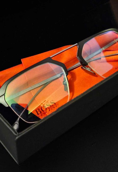 Oprawki HUGO BOSS futurystyczne okulary cyberpunk metalowe noski