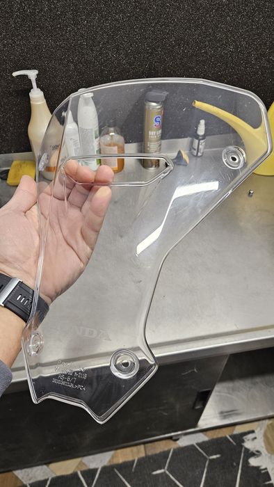 Szyba, owiewka Honda CRF 1100