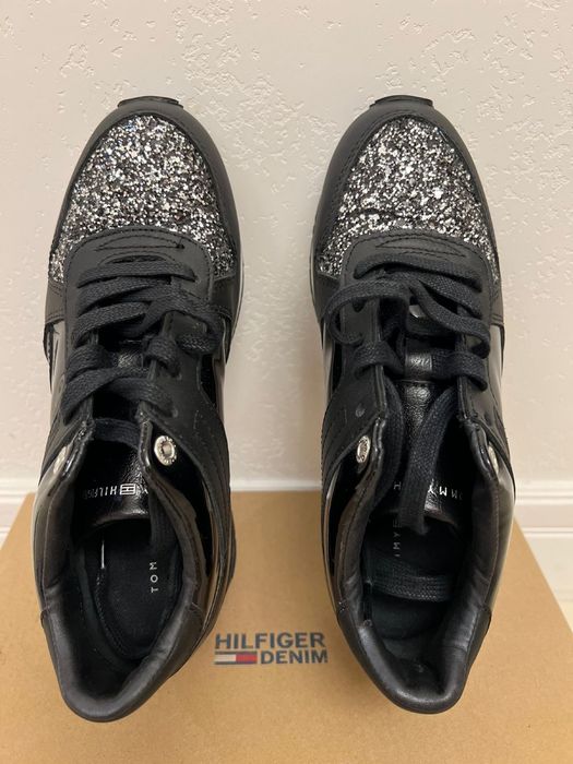 Кроссовки Tommy Hilfiger , оригинал 37