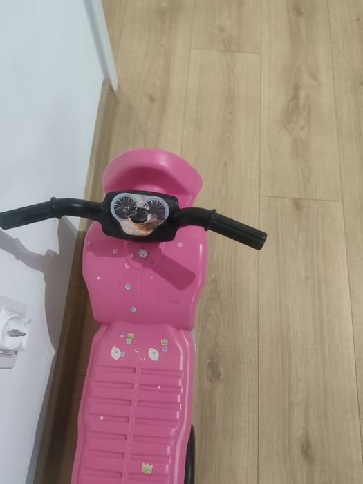 Różowy rowerek/motorek dla dziecka