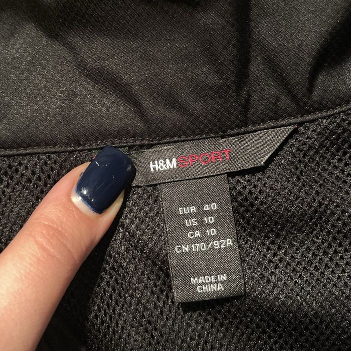 Жіноча вітровка для спорту / Спортивна куртка H&M
