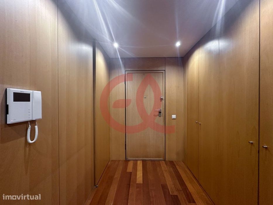 Apartamento T3 - Cova, Meadela