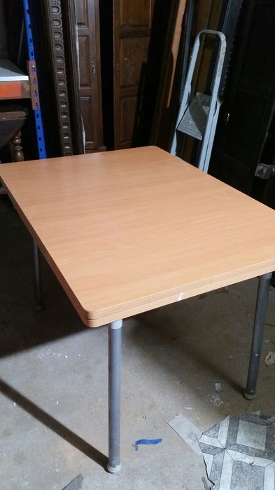 Mesa extensível portátil