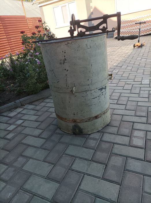Продам медогонку