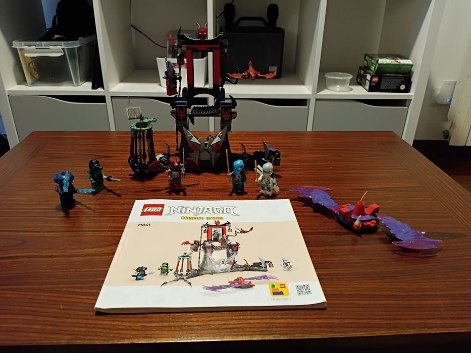 LEGO Ninjago 71841 - Aldeia da Tempestade Draconiana