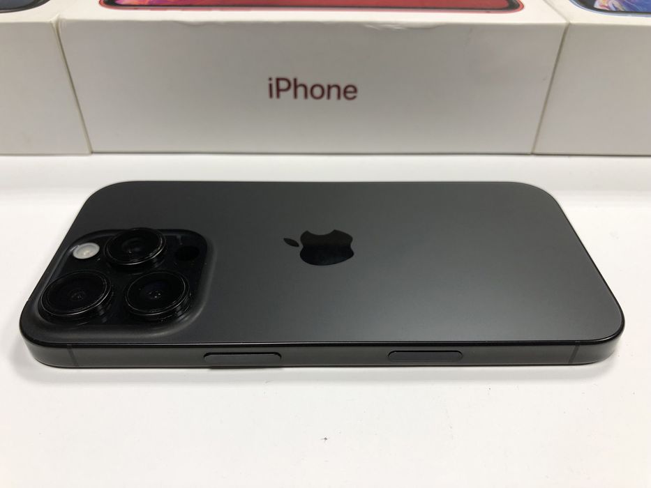 Айфон / iPhone 16 Pro 128GB (Black Titanium) Bypass