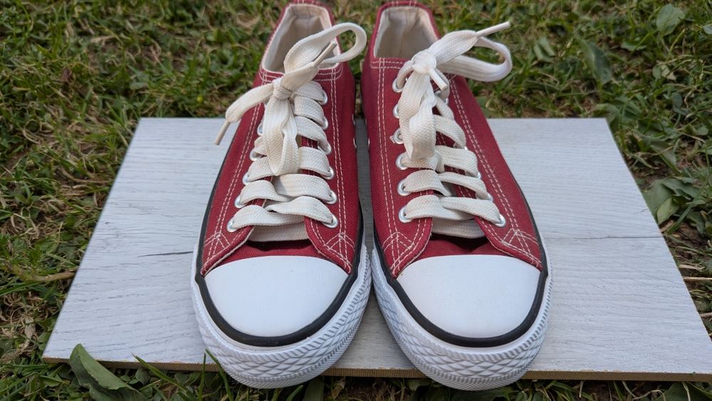 Жіночі кеди стан нових, 36 розмір