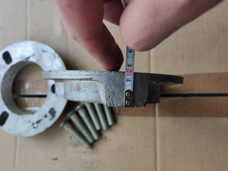 Проставки Chevrolet под задние опоры для клиренса