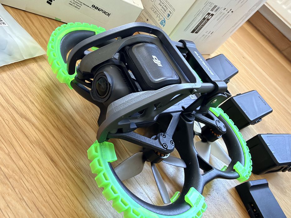 DJI Avata Fly More Combo Gogle 2