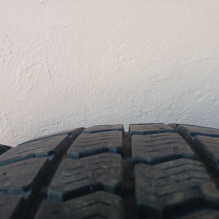 Komplet opon zimowych 225/65 R16C