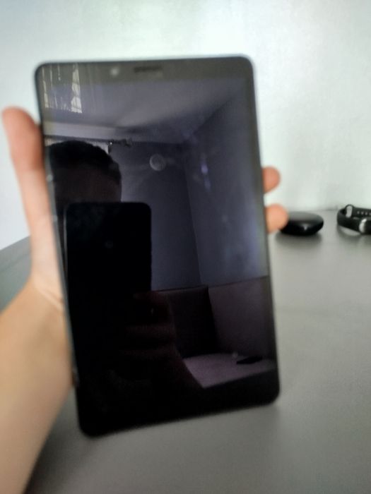 Планшет LENOVO tab m7