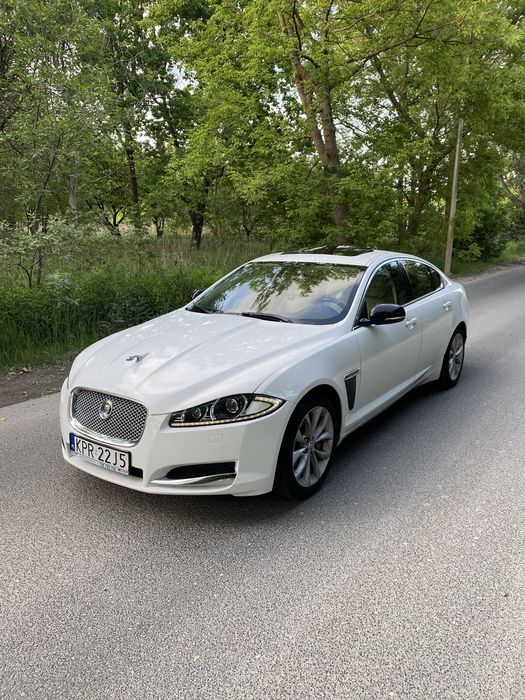 Jaguar XF 2.0 Benzyna 241km