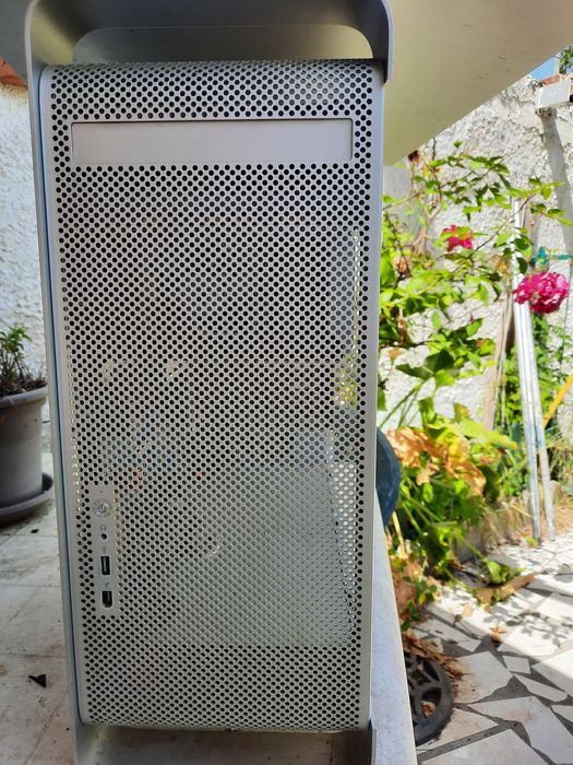 Macintosh G5 Computer509405929103042561