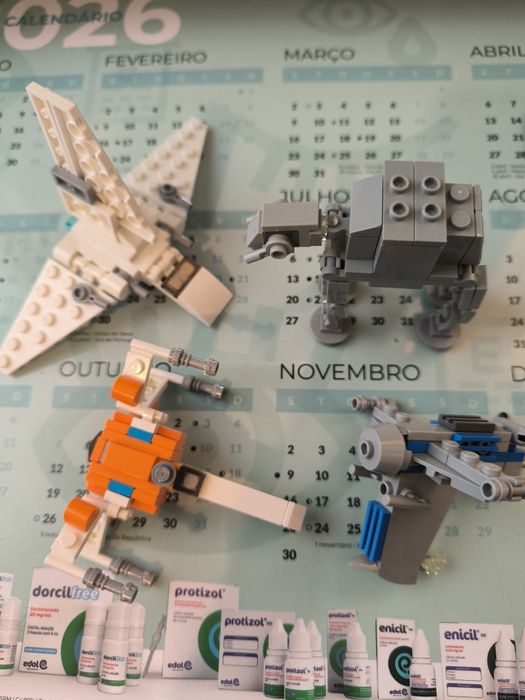 Naves e veículos de Lego star wars mais conhecidos