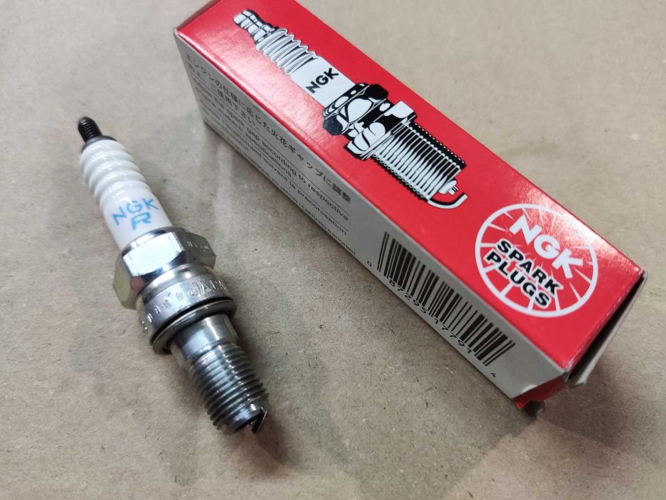 Продам свечу зажигания NGK R0409B-8  (7791)