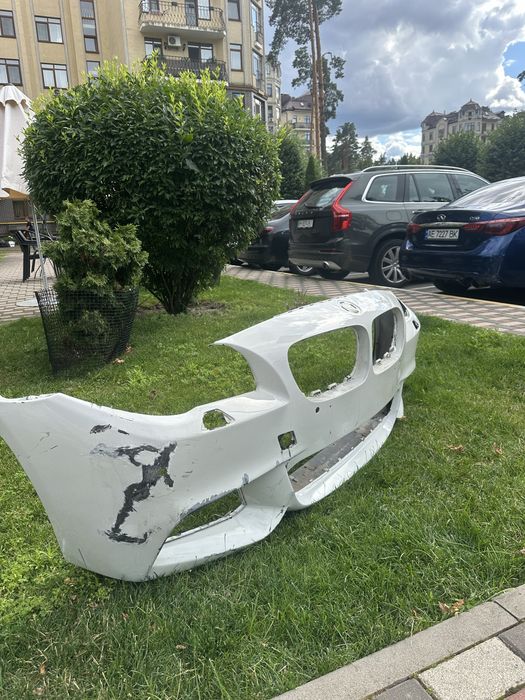 Прдам бампер BMW ф10 м пакет рес