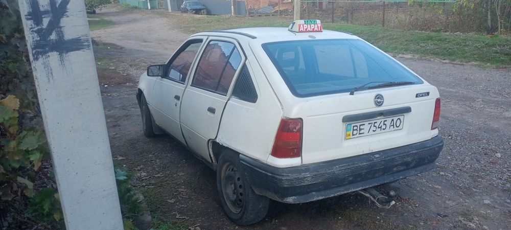 Продам автомобіль Opel Kadet