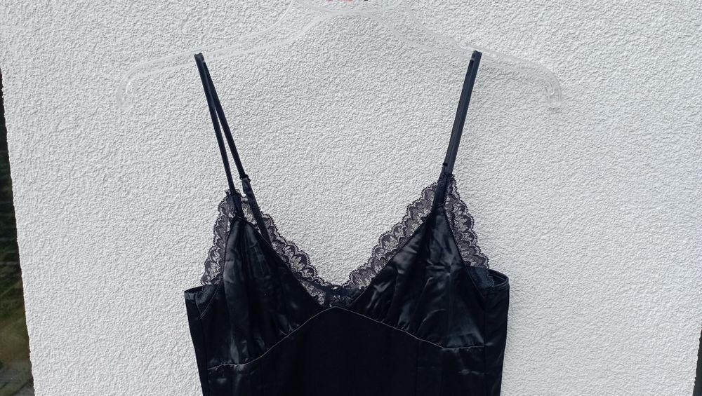 Czarna koszulka nocna H&M