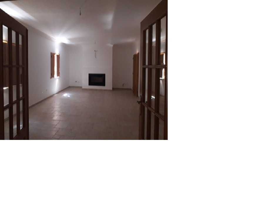 Quinta T3 inserida numa área de 3 hectares com boas infraestruturas