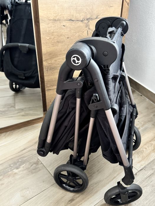 Carrinho de bebe. cybex melio com ovonho e adaptadores