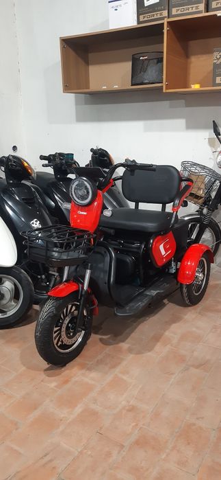 Електроскутер Електротрицикл Corso Logan 1000w