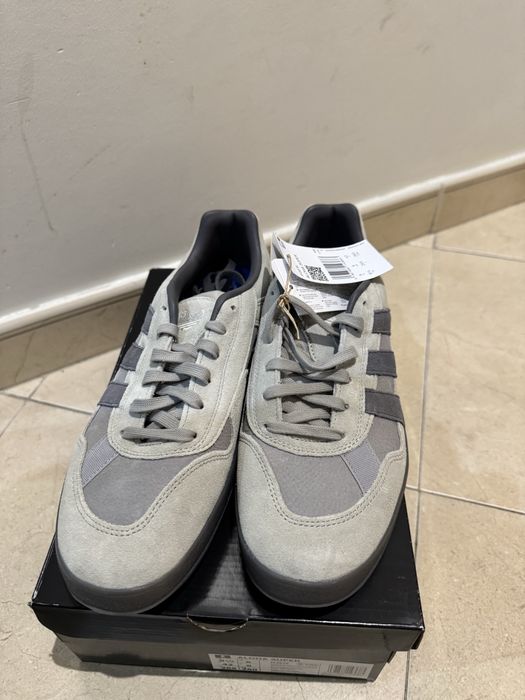 Adidas Aloha Super