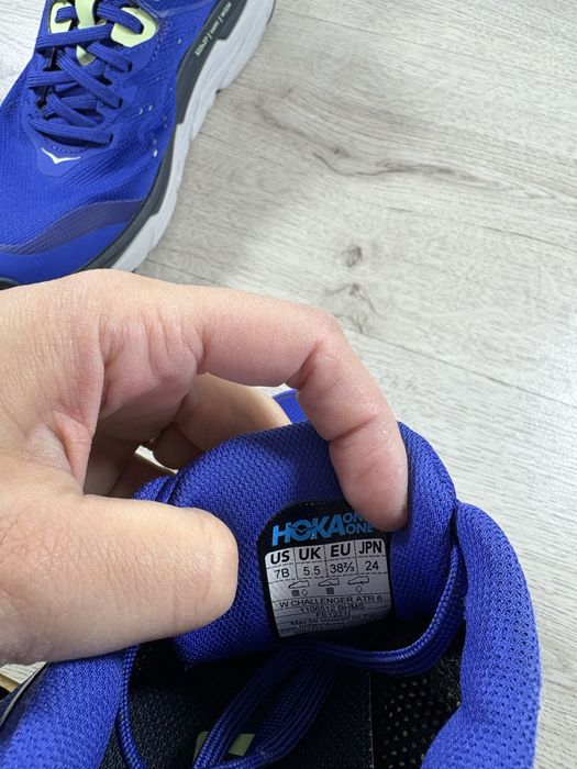 Hoka Challenger жіночі кросівки 38 розмір