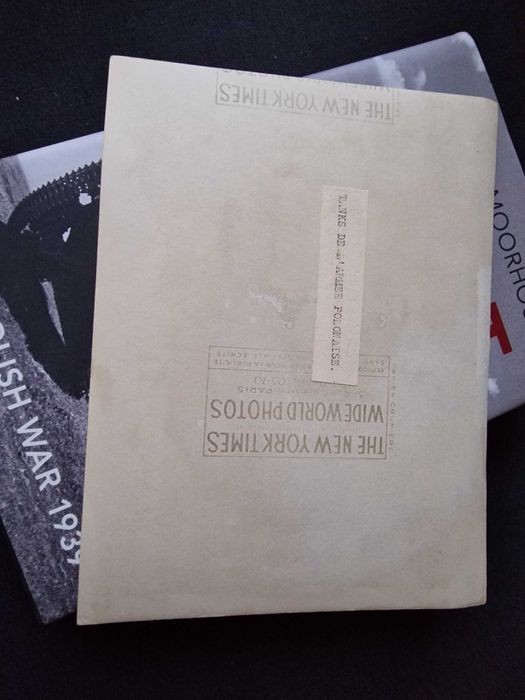 Oryginalne zdjecie polskich czołgów Vicekrs 1939 + książka