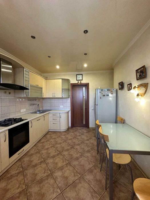 Продам  2-комн.квартиру с Ремонтом ул.Семена Палия/ Газ+ Кирпич