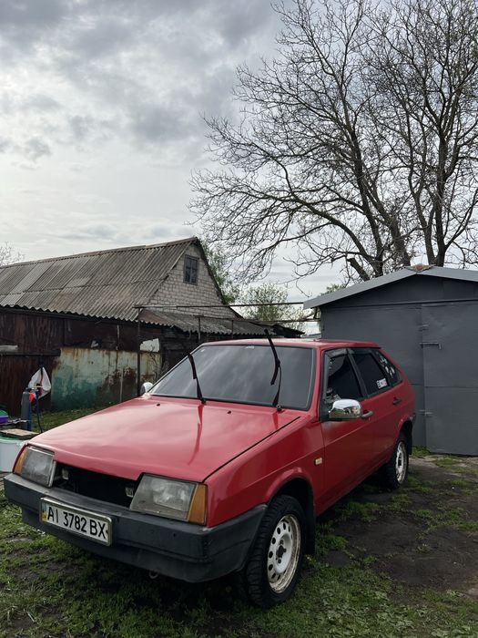 Продам ваз 2109.