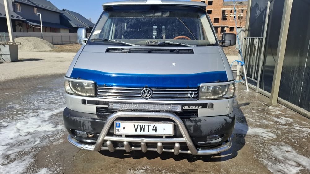 Фольксваген т-4 long  газ/бенз. 2.5