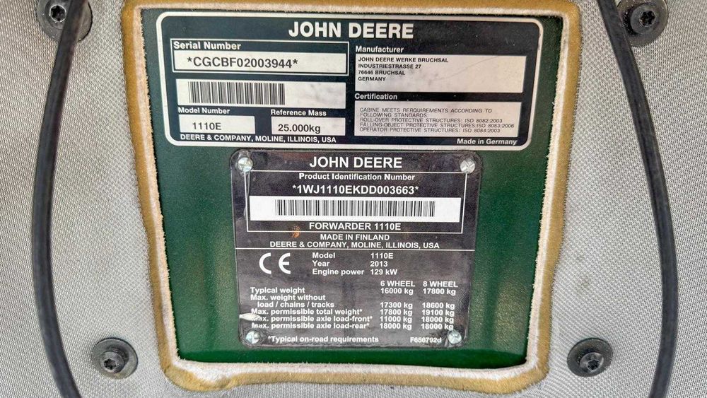 Forwarder John Deere 1110E rok 2013