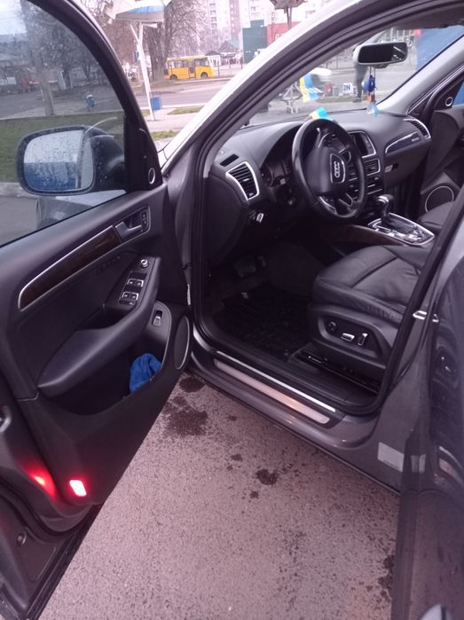 Audi q5 2 л бензин в Україні