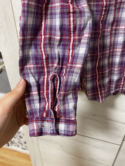 Koszula w kratę na guziki