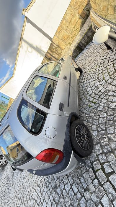 Opel Corsa B 2000 Gasolina – Para Reparar ou Peças