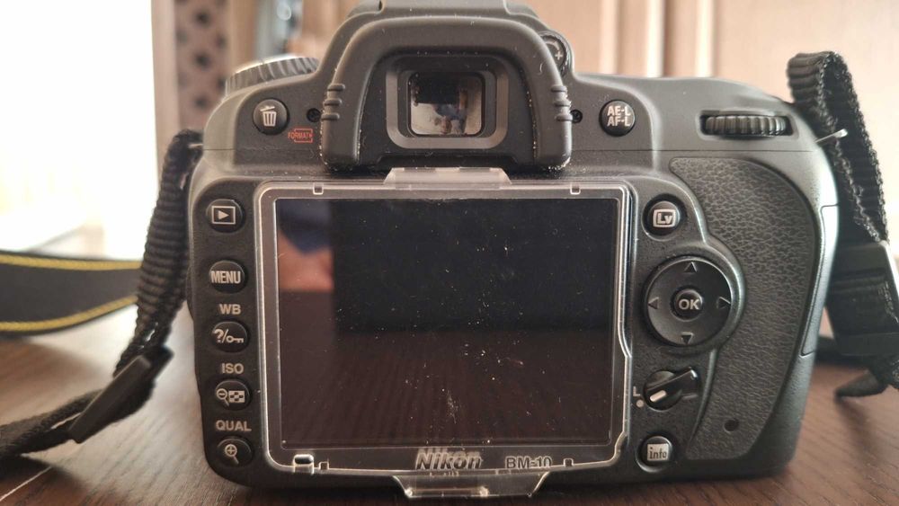 Nikon D90 + Lampa Nissin