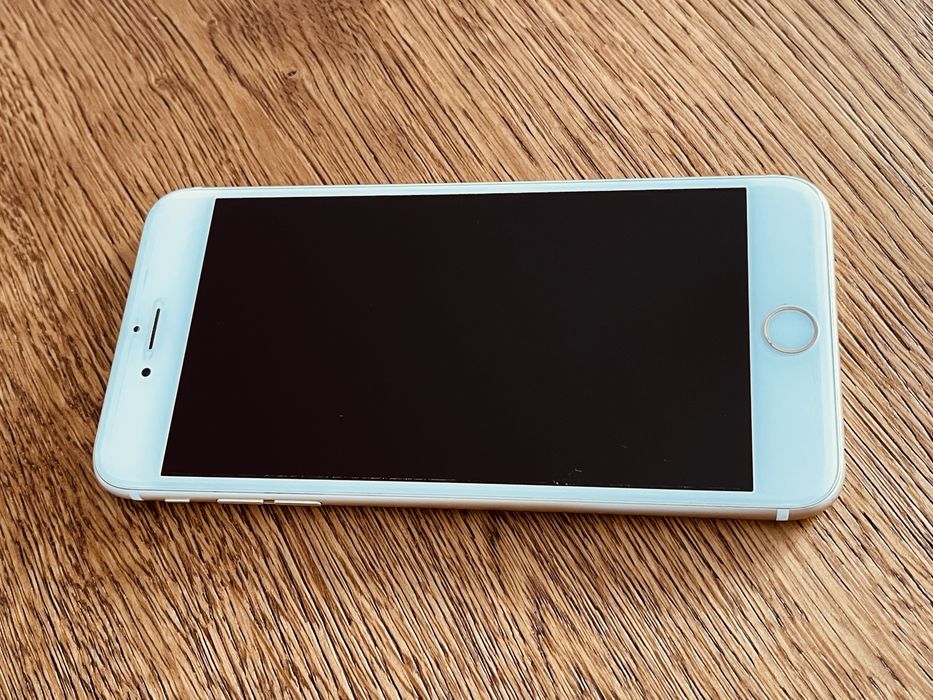 Iphone 6s plus Gold bez blokad.