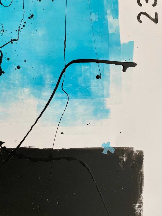 Laura Pinchete - Desestrutura Azul