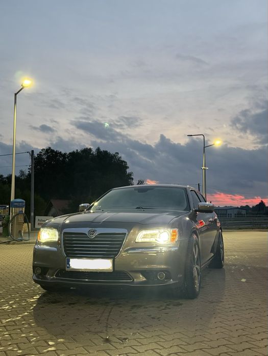 Lancia Thema 2012