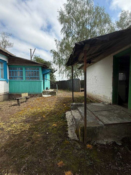 Продаж добротного будинку у с. Красилівка неподалік траси Чернігів — Київ!