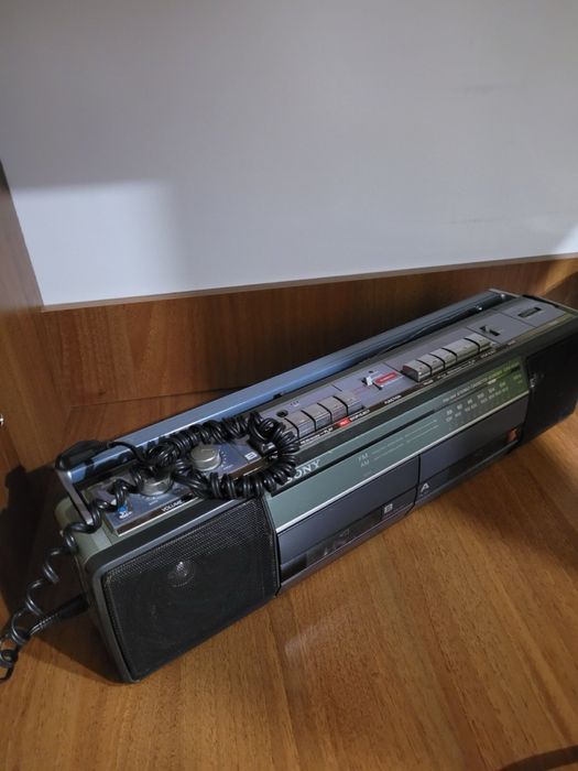 Магнітофон Sony CFS-W301