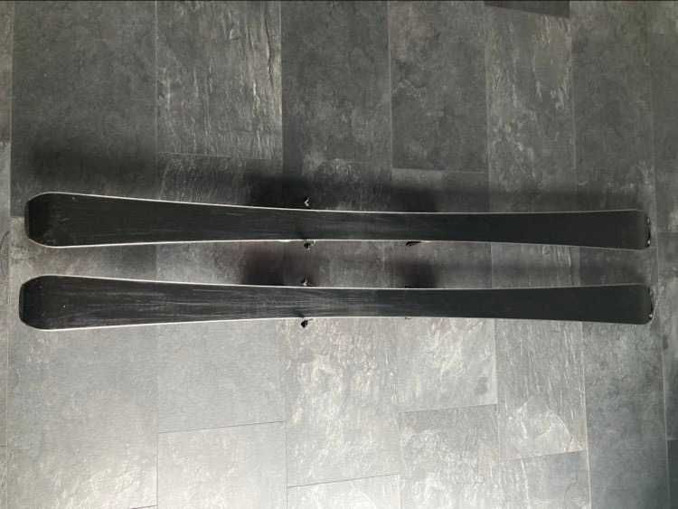 Narty Blizzard Shark 160 twin cut radius 9/13