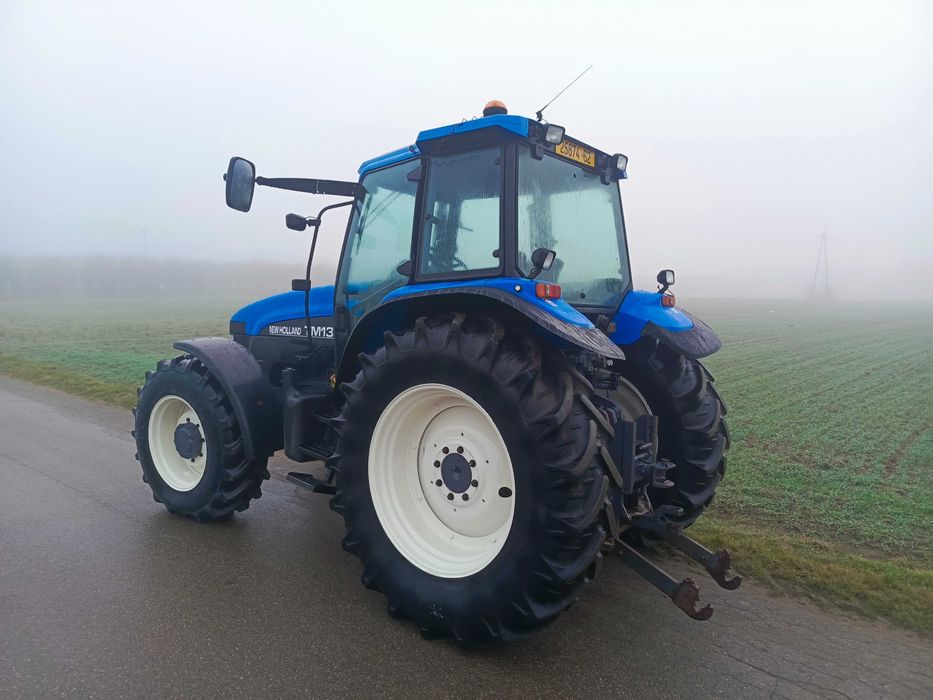 New Holland TM 135
