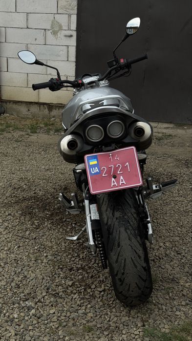 Suzuki GSR600 2008 рік