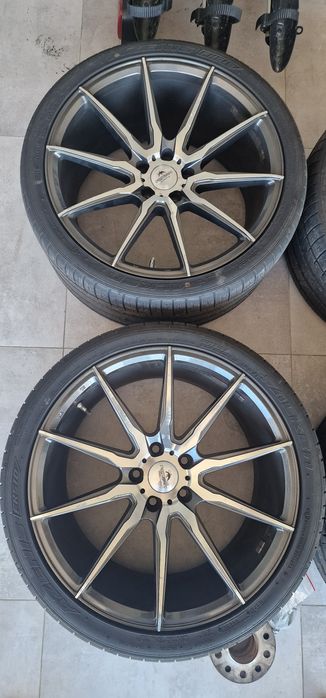 Forzza Collection 19” przód 8.5J tył 9.5JET3