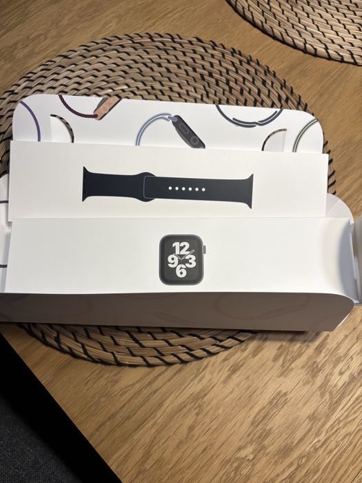 Apple Watch SE Uszkodzony, zobacz opis