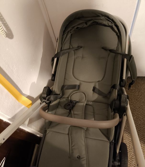 Дитяча коляска Carello Vector