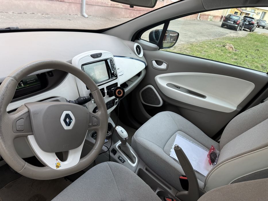Продам Renault Zoe
